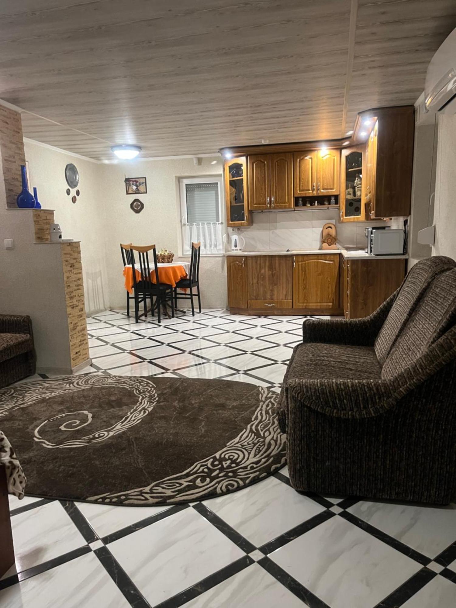 Hotel Окремий Будинок-Апартаменти Rakoshyno Luaran gambar